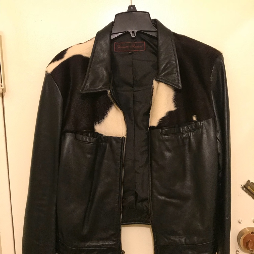Black/white motorcycle riding jacket
